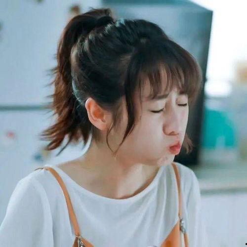 jk妹吃瓜头像,揭秘JK妹吃瓜头像背后的热门话题