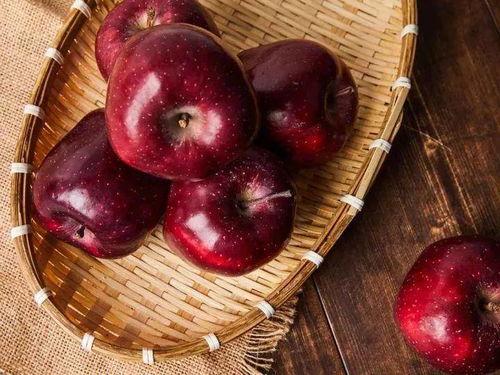 嘴老师专业吃瓜,揭秘娱乐圈那些不为人知的幕后故事